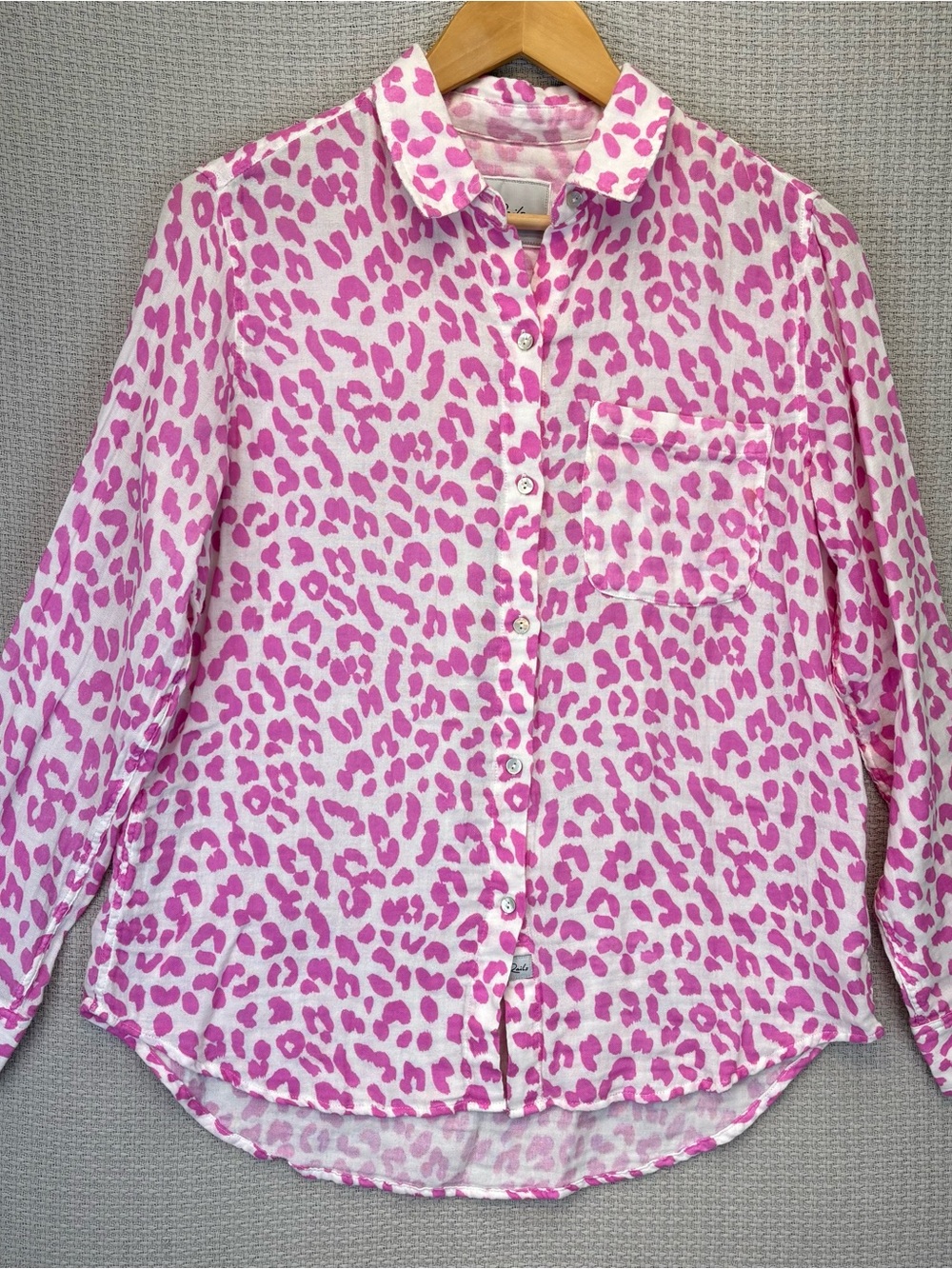 Rails Fucshia Leopard Print 100% Organic Cotton Button Up Top Small Button Up